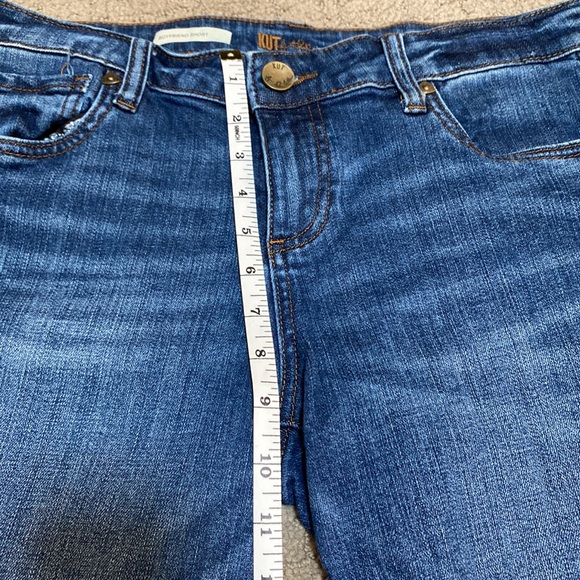 Kut from the Kloth boyfriend shorts, size 8 - Picture 7 of 7